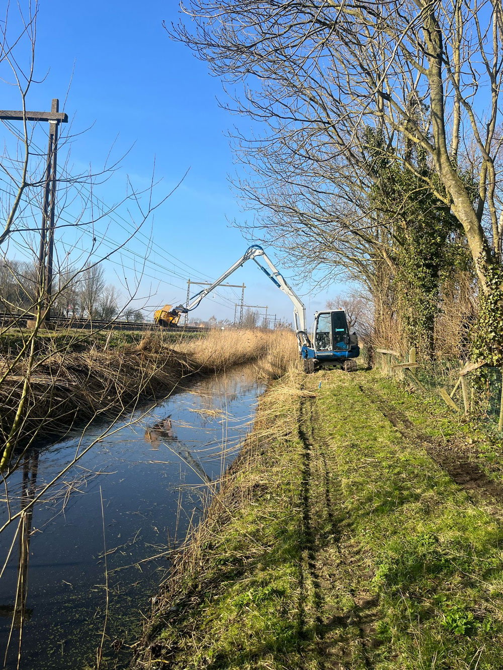Maaikorven en groenonderhoud Friesland Gebroeders Wierda