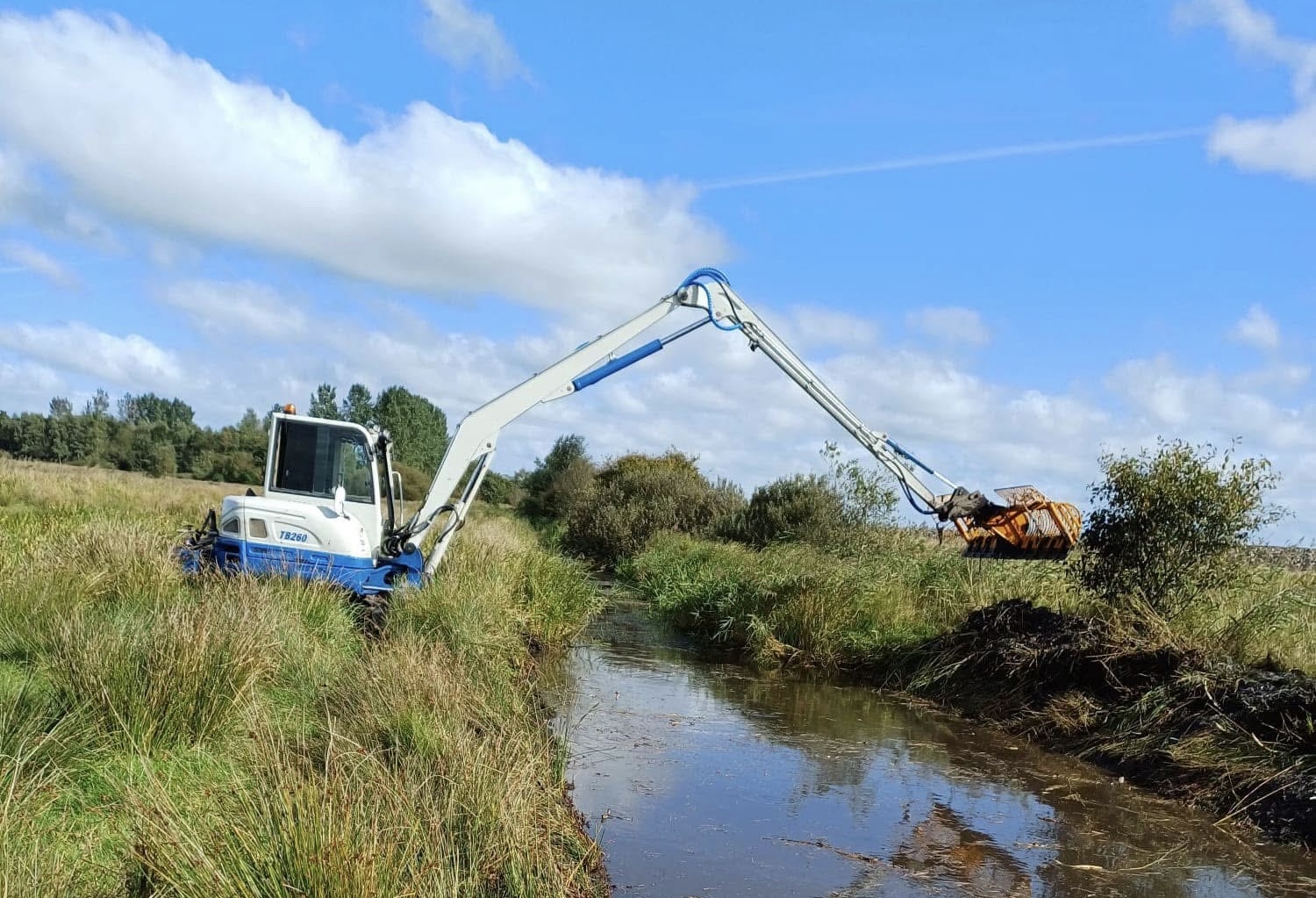Maaikorven en groenonderhoud Friesland Gebroeders Wierda